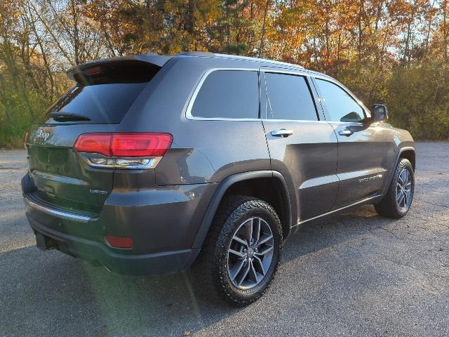 used 2017 Jeep Grand Cherokee car, priced at $17,495