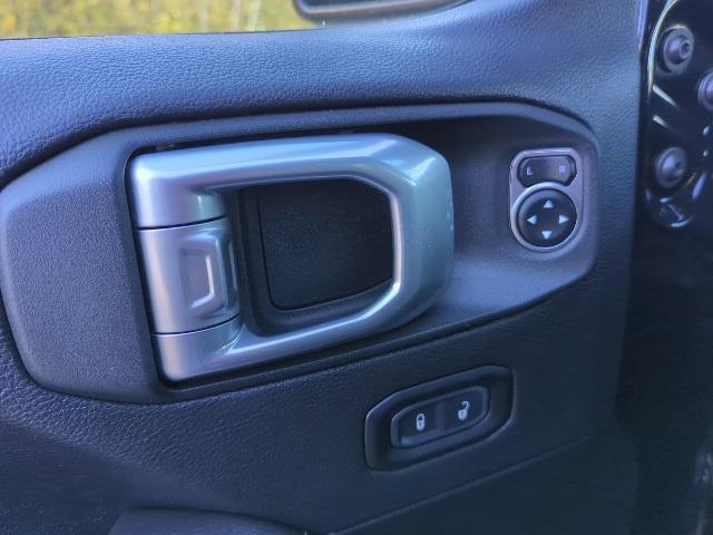 used 2022 Jeep Wrangler Unlimited car, priced at $32,139