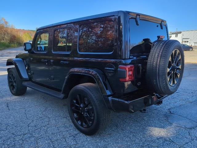 used 2022 Jeep Wrangler Unlimited car, priced at $32,139
