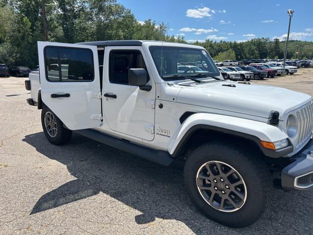 used 2020 Jeep Gladiator car, priced at $31,560