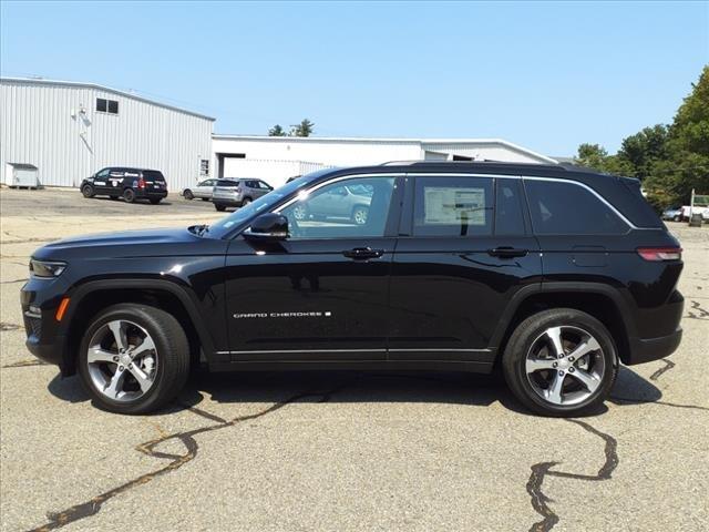 new 2024 Jeep Grand Cherokee car, priced at $50,610