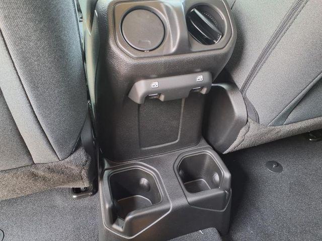 new 2025 Jeep Wrangler car, priced at $46,270