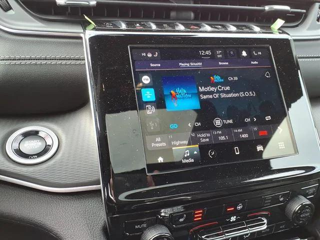 new 2025 Jeep Grand Cherokee car, priced at $43,530