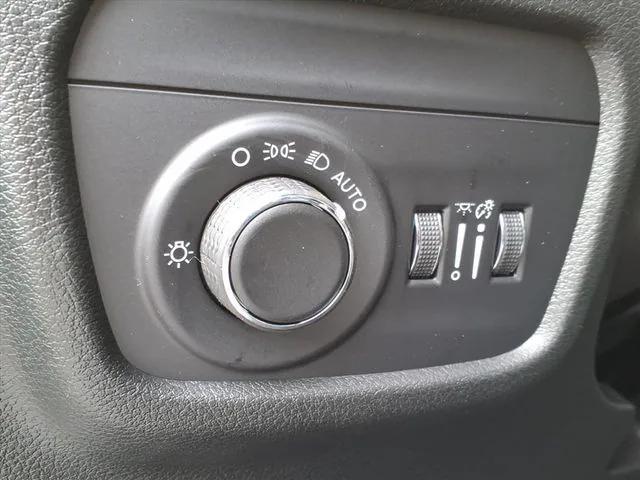 new 2025 Jeep Grand Cherokee car, priced at $43,530