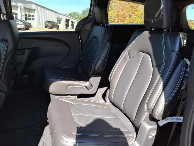 new 2026 Chrysler Pacifica car, priced at $40,580