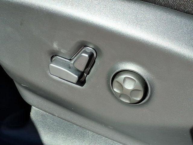 new 2026 Chrysler Pacifica car, priced at $40,580