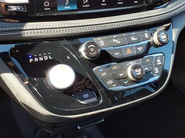 new 2026 Chrysler Pacifica car, priced at $40,580