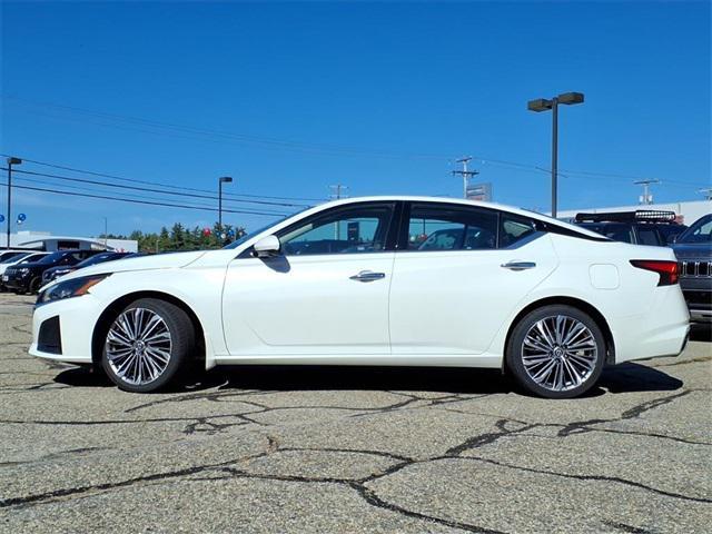 used 2023 Nissan Altima car, priced at $21,250
