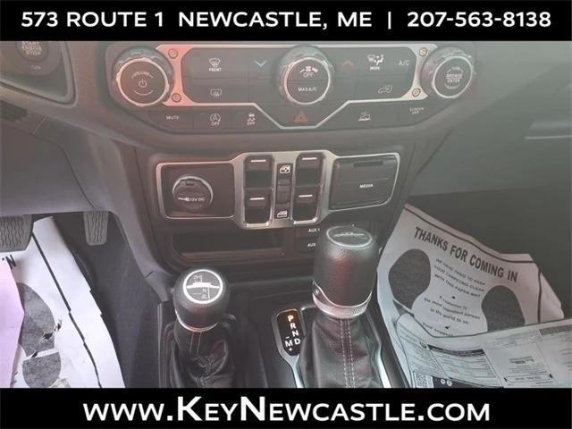 new 2025 Jeep Gladiator car, priced at $37,180