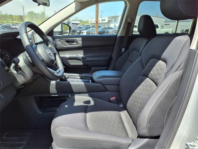 used 2024 Nissan Pathfinder car, priced at $32,795