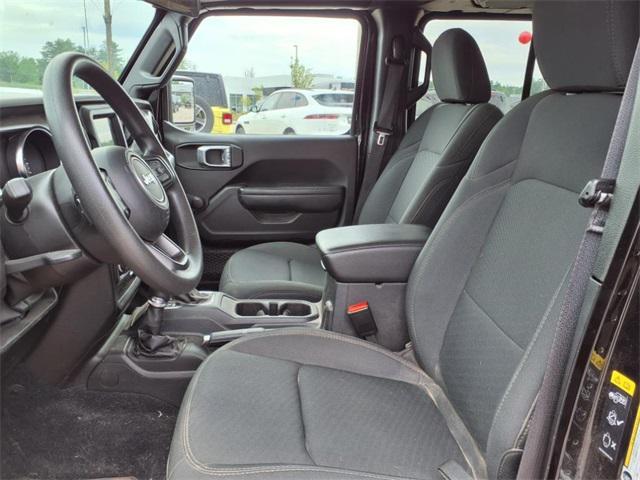used 2022 Jeep Gladiator car, priced at $34,525