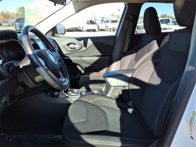 used 2016 Jeep Cherokee car, priced at $12,575