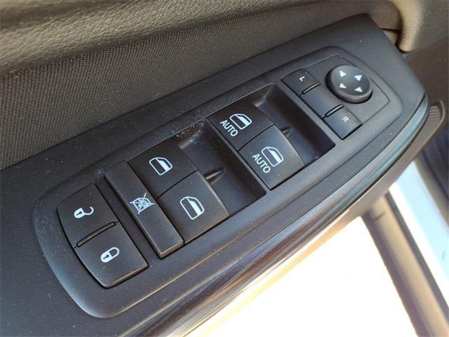 used 2016 Jeep Cherokee car, priced at $12,575