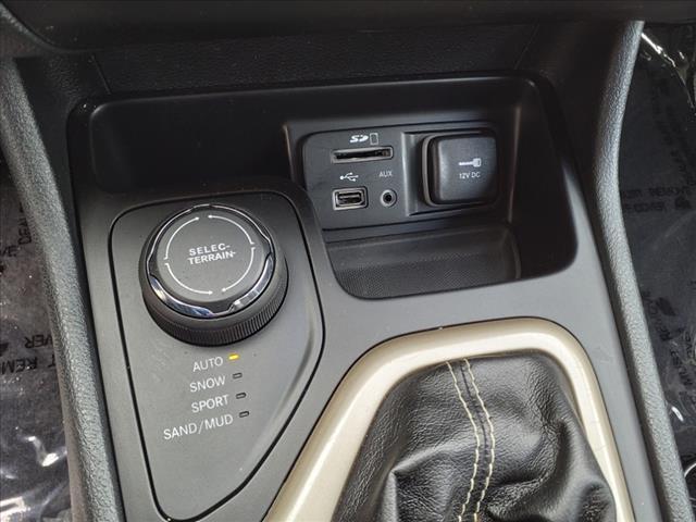 used 2016 Jeep Cherokee car, priced at $12,575