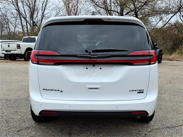 new 2026 Chrysler Pacifica car, priced at $51,740