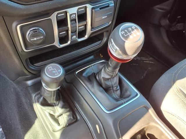 new 2025 Jeep Wrangler car, priced at $38,150