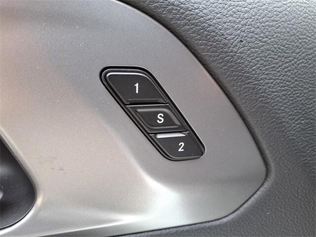 new 2025 Chrysler Pacifica car, priced at $44,868