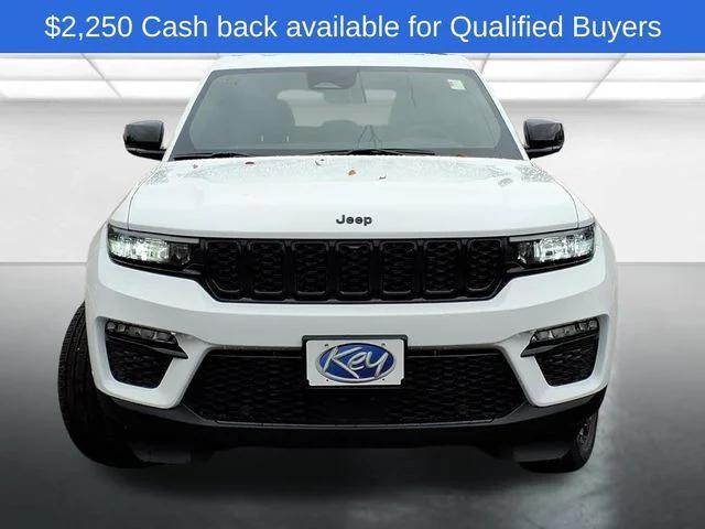 new 2025 Jeep Grand Cherokee car, priced at $49,815
