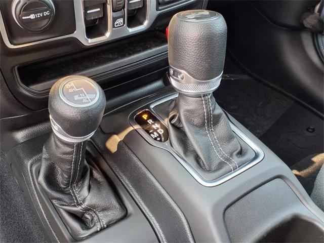 new 2025 Jeep Wrangler car, priced at $48,460
