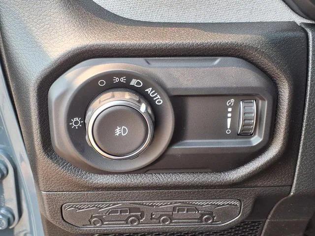 new 2025 Jeep Wrangler car, priced at $45,960