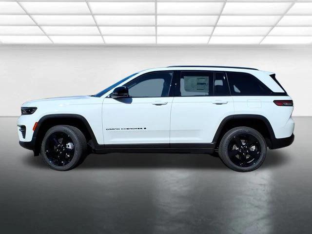 new 2025 Jeep Grand Cherokee car, priced at $43,530