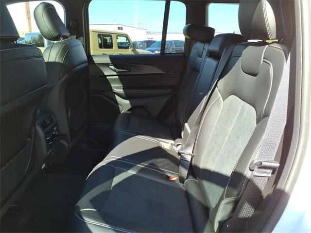 new 2025 Jeep Grand Cherokee car, priced at $42,530