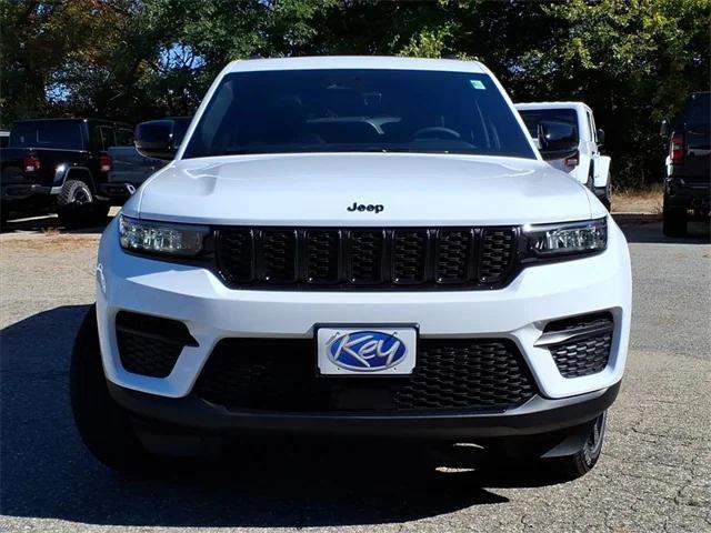 new 2025 Jeep Grand Cherokee car, priced at $42,530