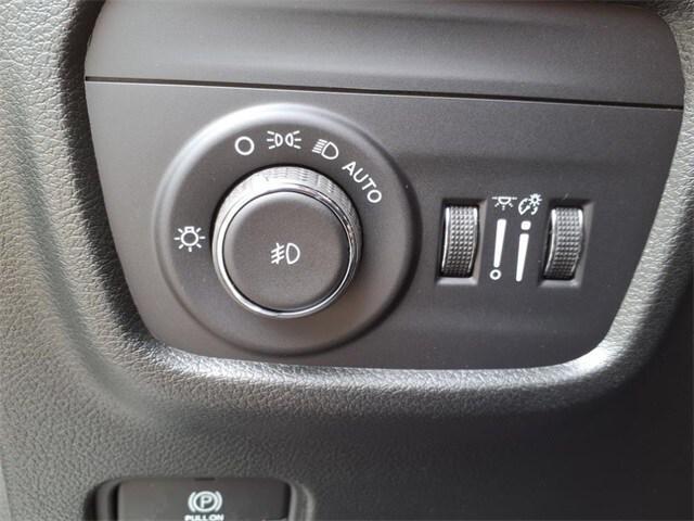 new 2025 Jeep Grand Cherokee L car, priced at $47,417