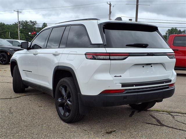 used 2023 Jeep Grand Cherokee car, priced at $34,240
