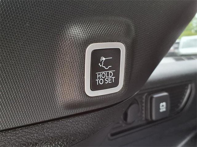 used 2023 Jeep Grand Cherokee car, priced at $34,240