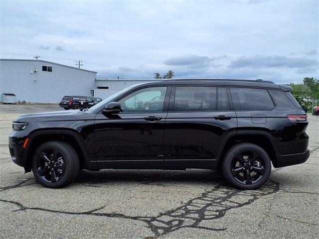 new 2025 Jeep Grand Cherokee L car, priced at $43,217