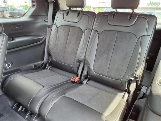new 2024 Jeep Grand Cherokee L car, priced at $49,670
