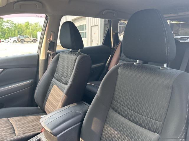 used 2019 Nissan Rogue car, priced at $16,315