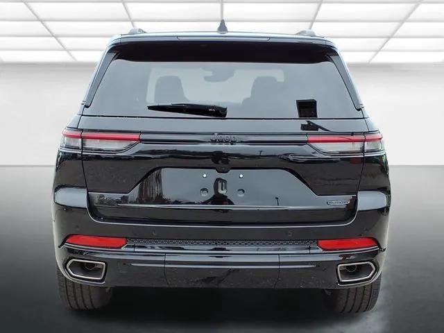 new 2025 Jeep Grand Cherokee car, priced at $60,425