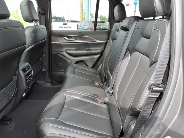 new 2025 Jeep Grand Cherokee car, priced at $50,810