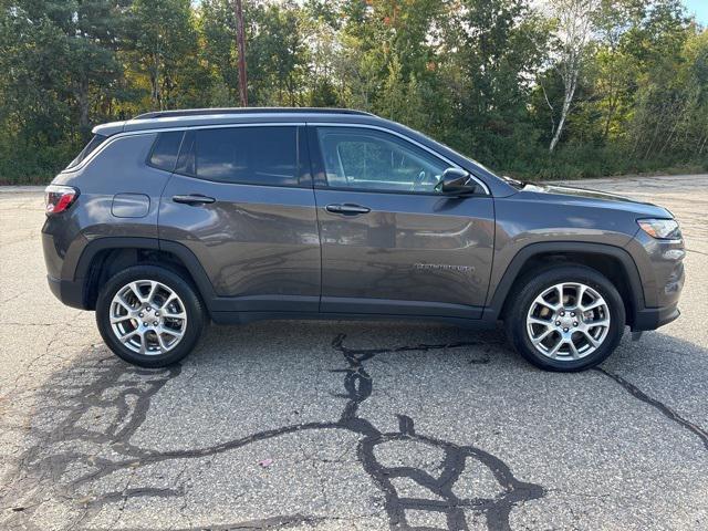 used 2022 Jeep Compass car, priced at $21,995