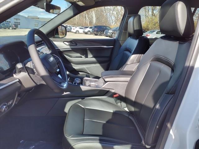 new 2025 Jeep Grand Cherokee L car, priced at $50,168