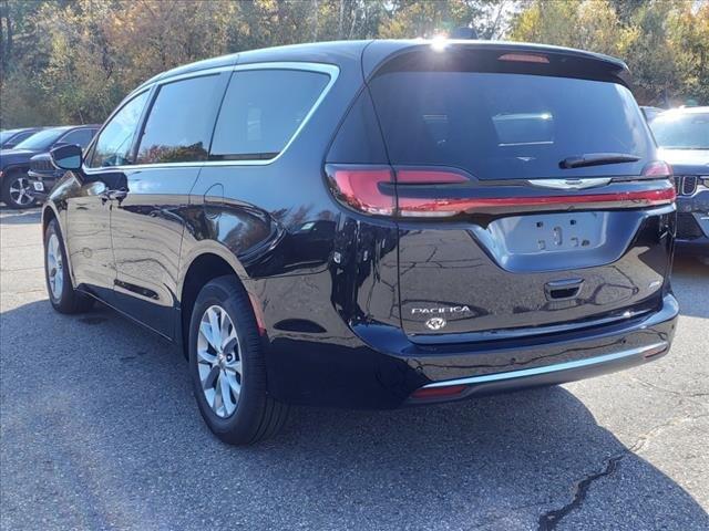 new 2025 Chrysler Pacifica car, priced at $42,899