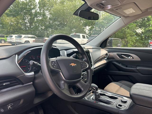 used 2021 Chevrolet Traverse car, priced at $23,250