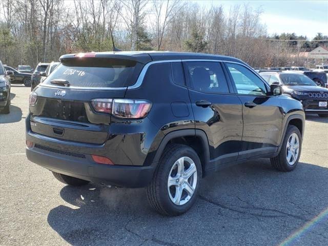 new 2024 Jeep Compass car, priced at $28,590