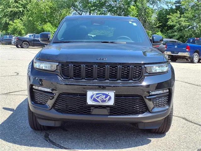 new 2025 Jeep Grand Cherokee car, priced at $47,116