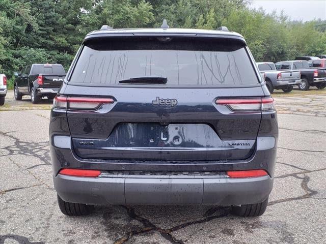 new 2024 Jeep Grand Cherokee L car, priced at $50,779