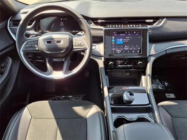 new 2025 Jeep Grand Cherokee car, priced at $42,350