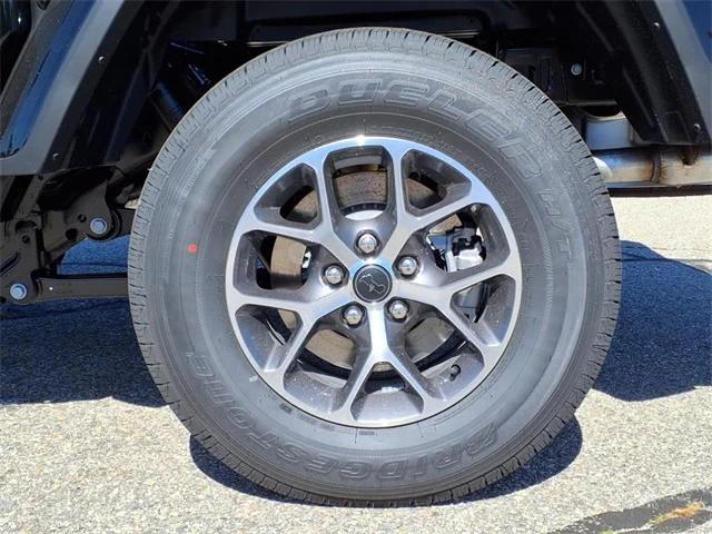 new 2025 Jeep Gladiator car, priced at $47,585