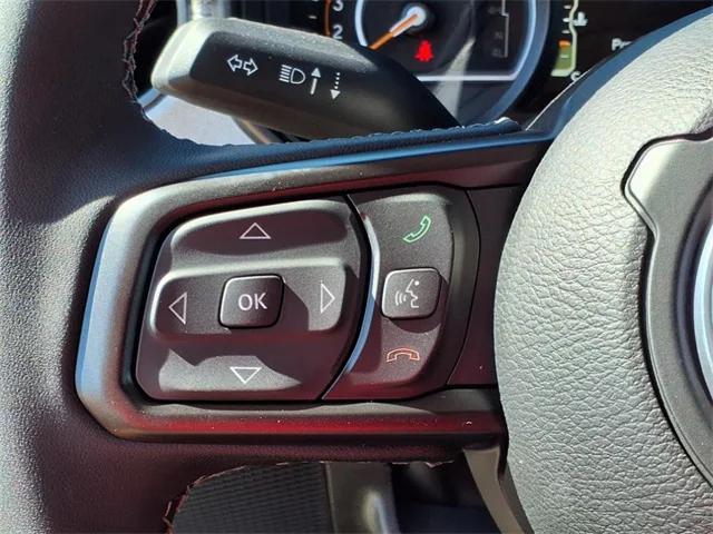 new 2025 Jeep Gladiator car, priced at $47,585