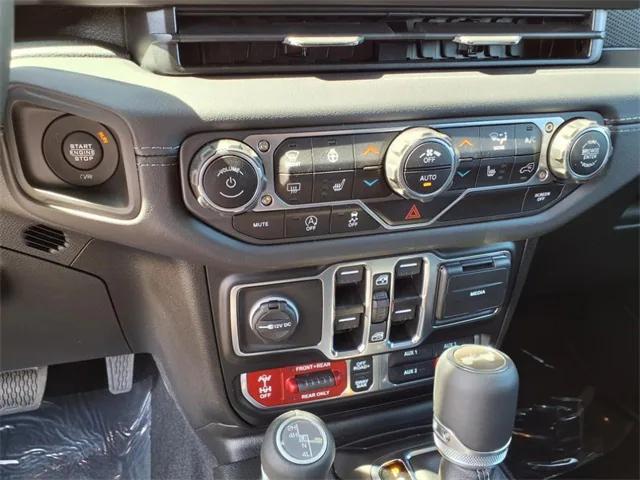 new 2025 Jeep Wrangler car, priced at $60,873