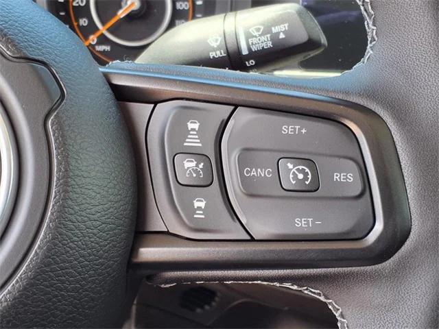 new 2025 Jeep Gladiator car, priced at $43,152