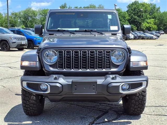 new 2025 Jeep Gladiator car, priced at $43,152