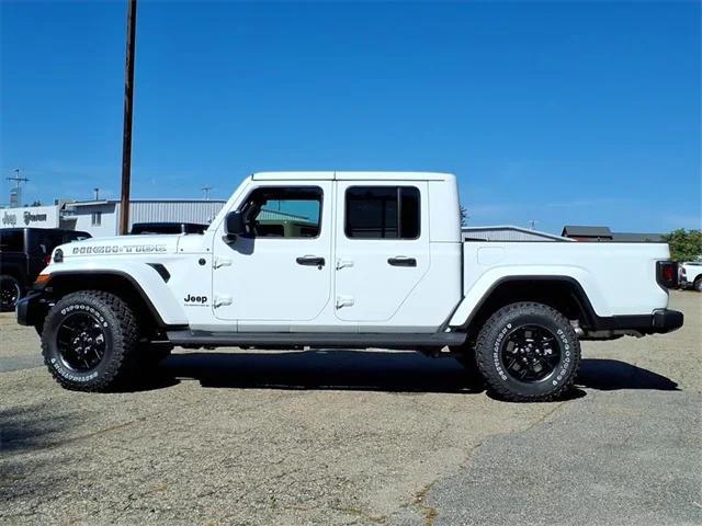 new 2025 Jeep Gladiator car, priced at $47,825