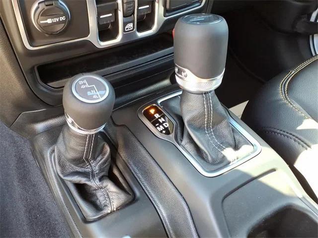 new 2025 Jeep Gladiator car, priced at $47,825